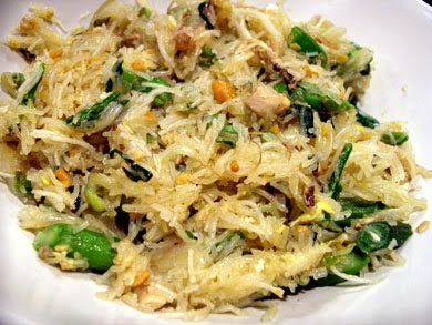 Singapore Noodle Picture on Singapore Noodles Are A Great Spicy Mixture Of Vegetables Meats And